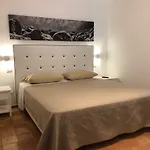 Le Casette Di Ulisse Pensionat 4*
